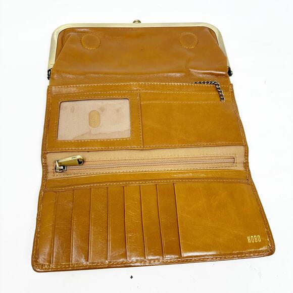 Hobo Brown Leather Tri-Fold Wallet Zipper Card Slots Attached Mirror - Picture 4 of 12